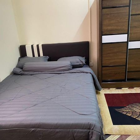 Homestay Sri Jasmine Kajang Εξωτερικό φωτογραφία